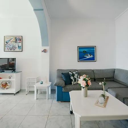 Luxury Unique Sea View Apartment Neos Marmaras